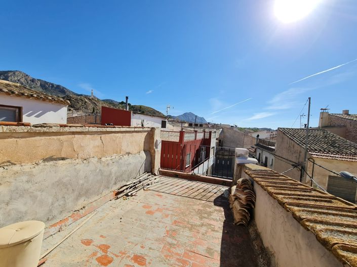 Image No.10-3 Bed Townhouse for sale