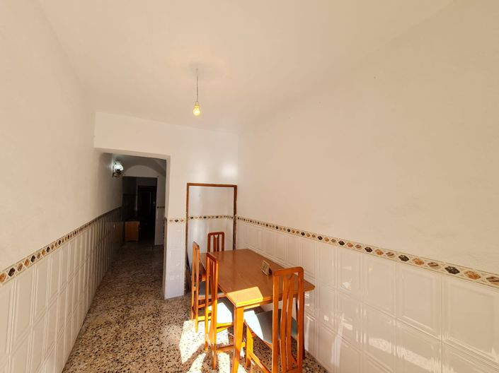 Image No.22-3 Bed Townhouse for sale