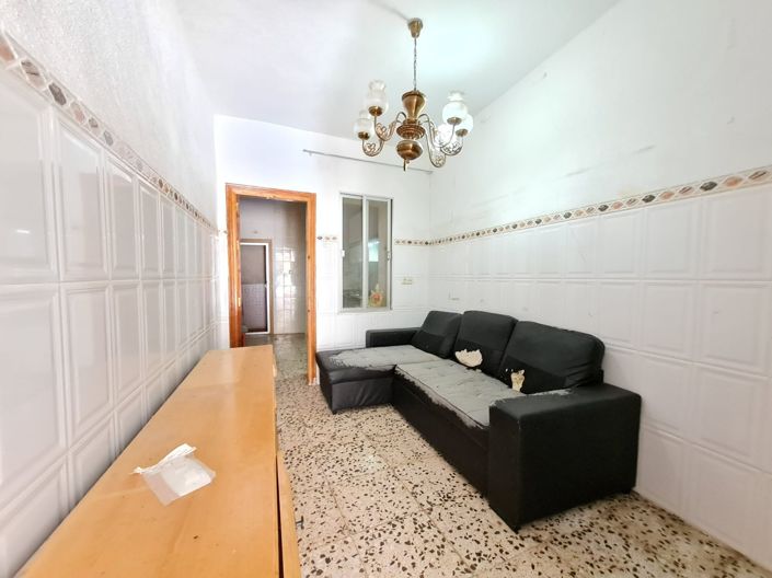 Image No.6-3 Bed Townhouse for sale