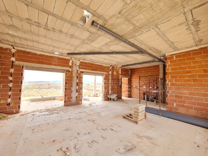 Image No.15-3 Bed Villa for sale