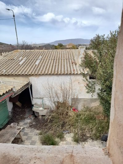 Image No.9-5 Bed Townhouse for sale