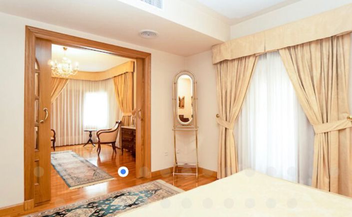 Image No.11-4 Bed Townhouse for sale