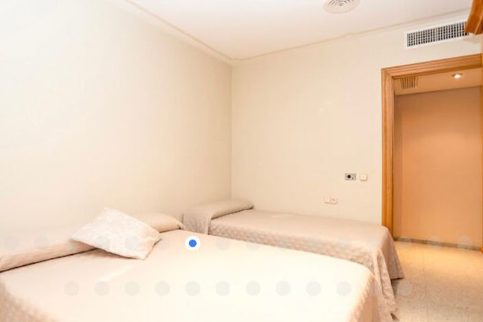 Image No.23-4 Bed Townhouse for sale