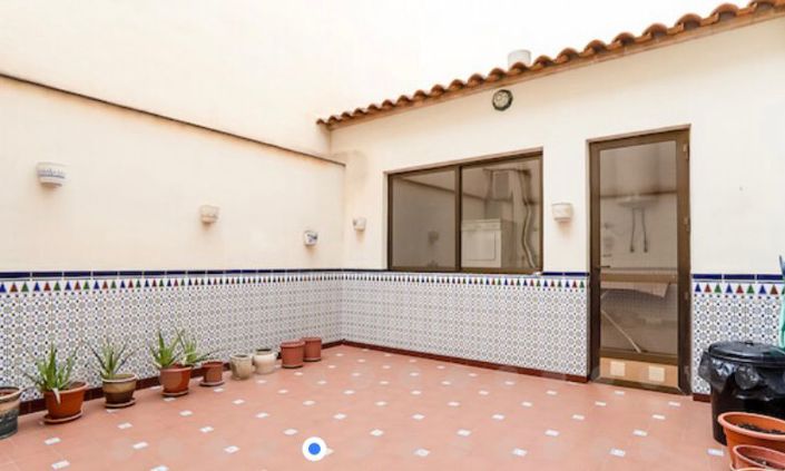 Image No.31-4 Bed Townhouse for sale