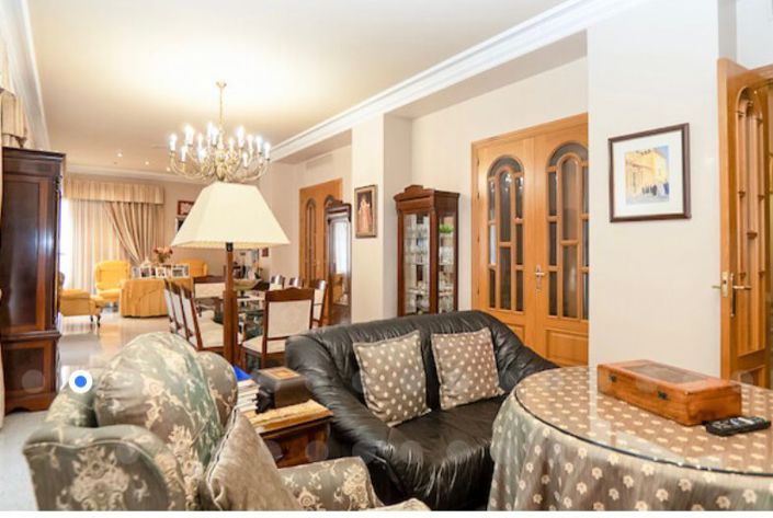 Image No.5-4 Bed Townhouse for sale