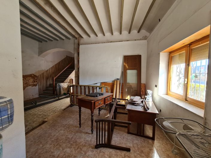 Image No.3-3 Bed Townhouse for sale