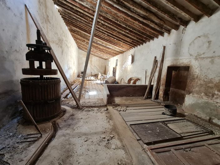 Image No.11-6 Bed Village House for sale