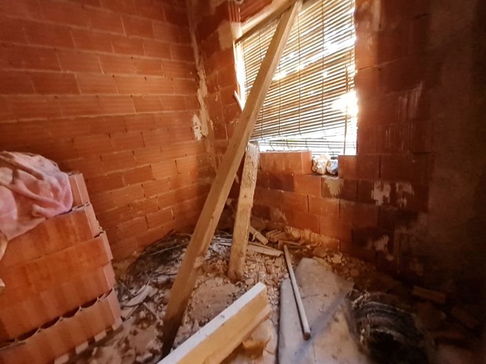 Image No.29-6 Bed Village House for sale