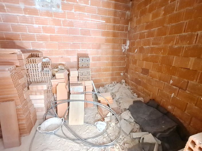 Image No.30-6 Bed Village House for sale