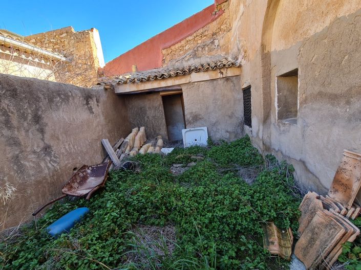 Image No.31-6 Bed Village House for sale