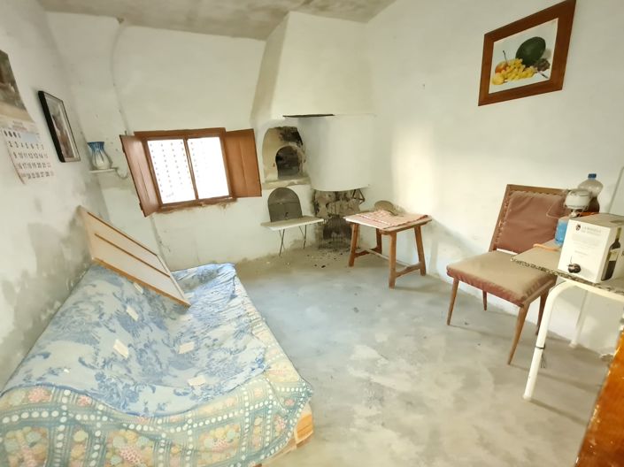 Image No.9-6 Bed Village House for sale