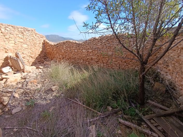 Image No.19-2 Bed Property for sale