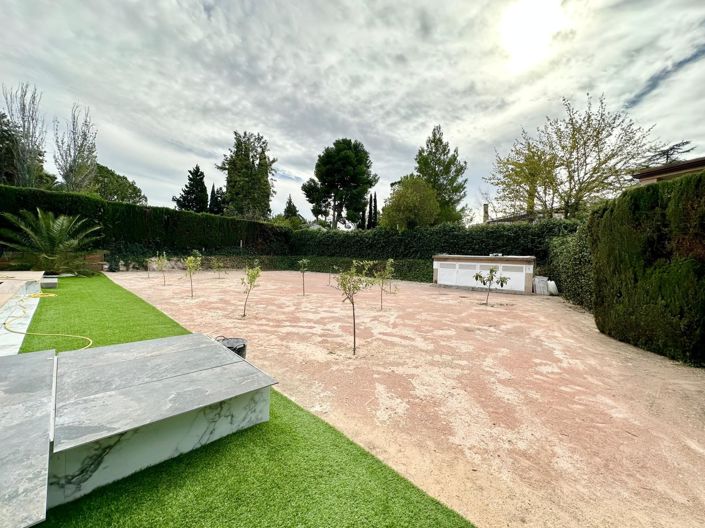 Image No.29-5 Bed Villa for sale