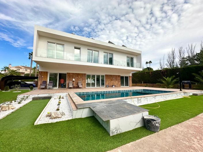 Image No.31-5 Bed Villa for sale