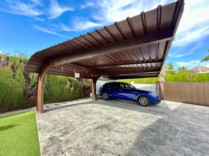 Image No.32-5 Bed Villa for sale