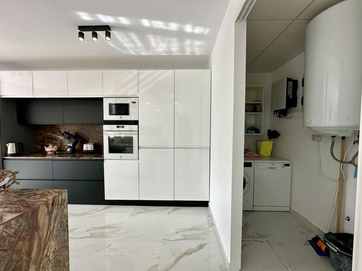 Image No.39-5 Bed Villa for sale