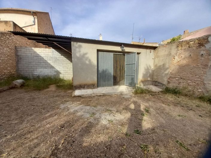 Image No.25-3 Bed Townhouse for sale