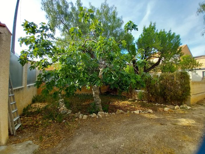 Image No.26-3 Bed Townhouse for sale