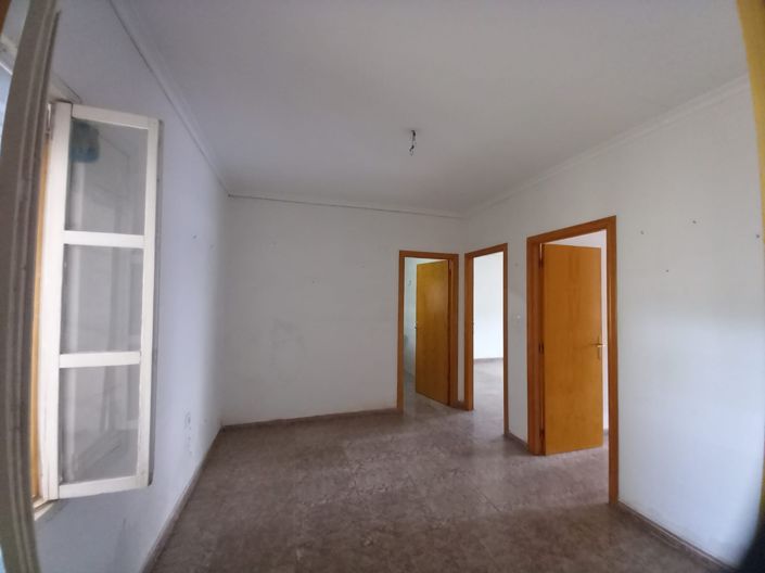 Image No.7-3 Bed Townhouse for sale