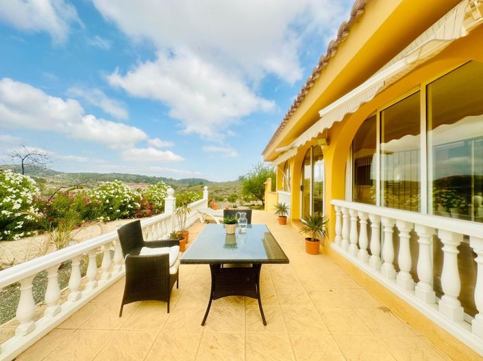 Image No.1-Villa de 3 chambres à vendre à La Zarza