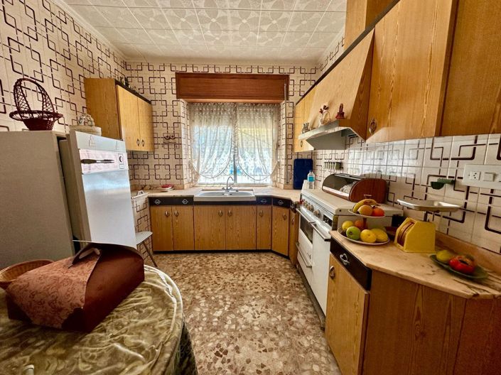 Image No.12-5 Bed Country House for sale