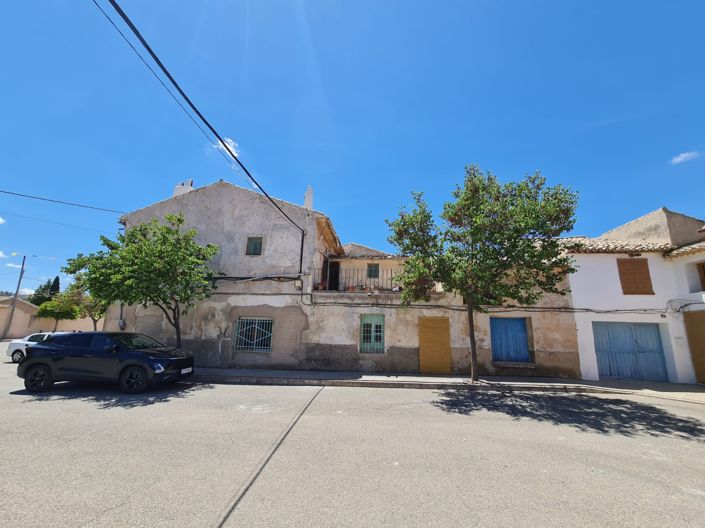 Image No.4-5 Bed Country House for sale