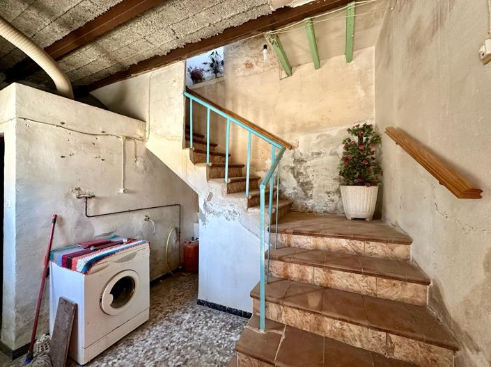 Image No.40-5 Bed Country House for sale