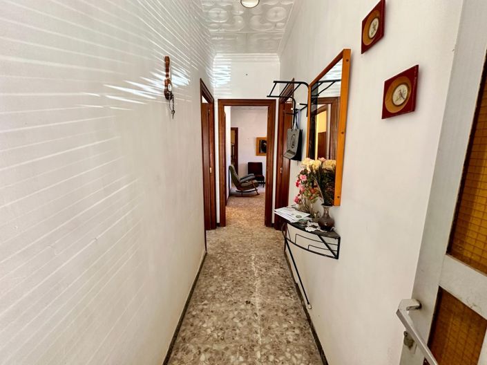 Image No.50-5 Bed Country House for sale