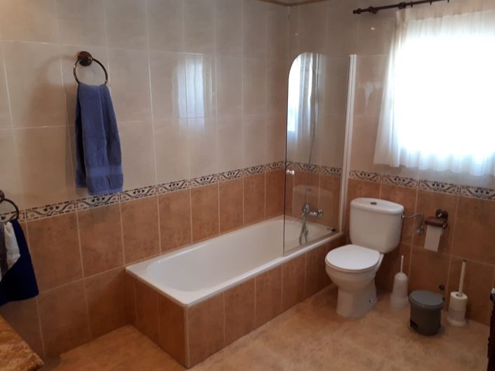 Image No.31-10 Bed Villa for sale