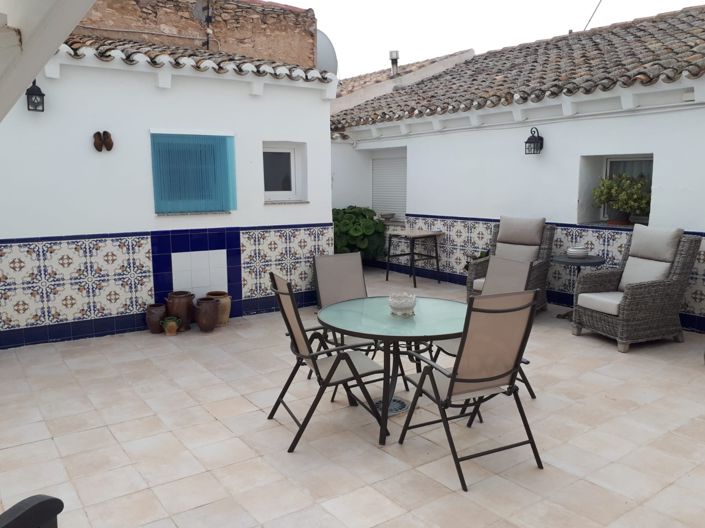 Image No.43-10 Bed Villa for sale