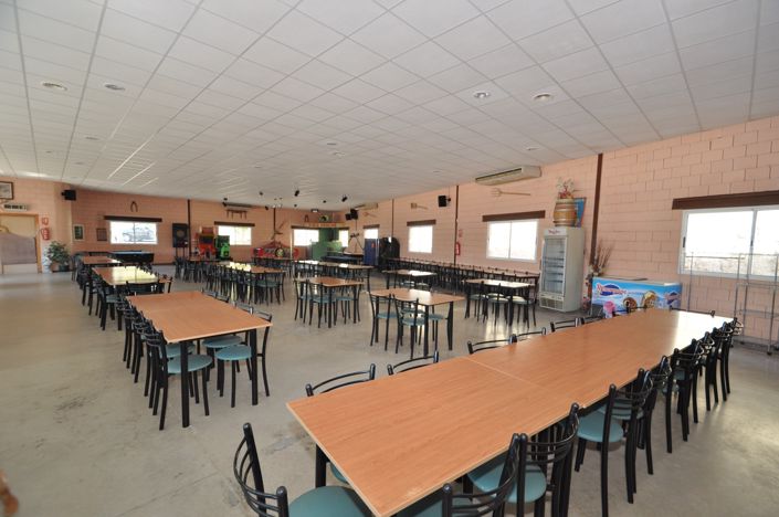 Image No.2-4 Bed Commercial for sale