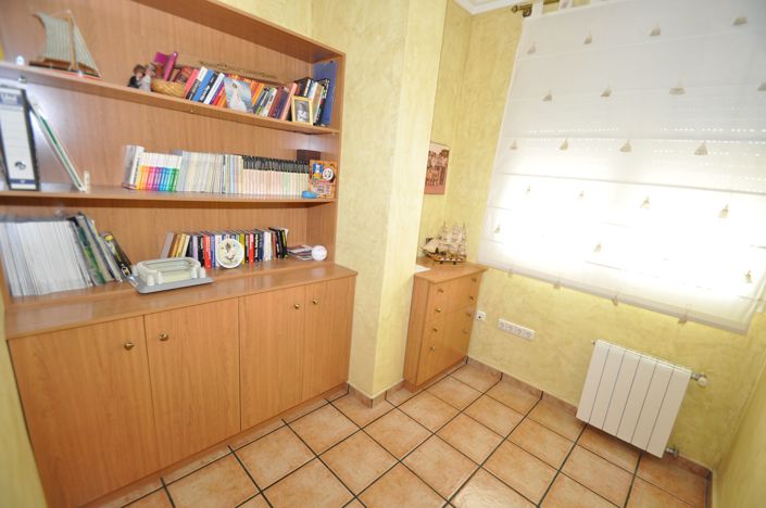Image No.15-5 Bed Villa for sale