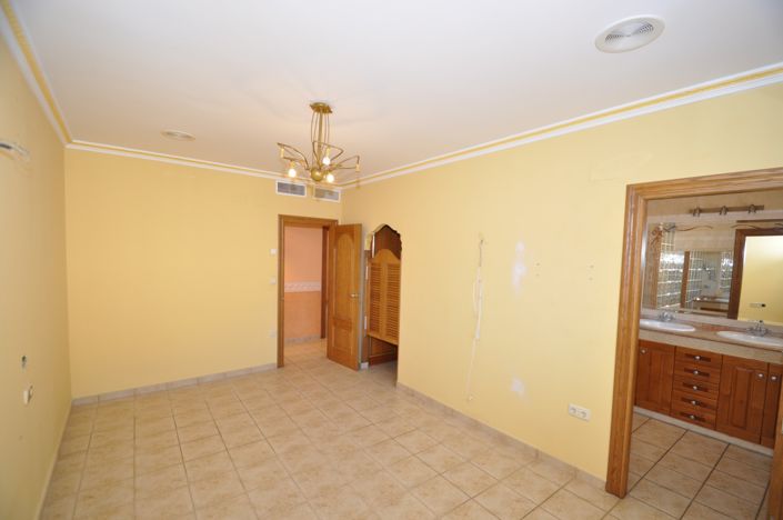 Image No.22-Villa de 5 chambres à vendre à Algueña