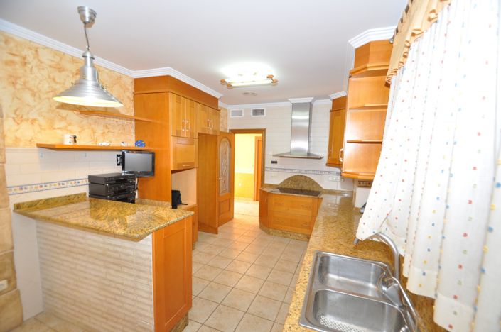 Image No.6-Villa de 5 chambres à vendre à Algueña