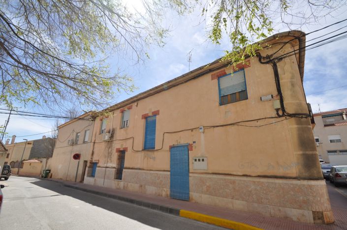 Image No.1-Maison de ville de 11 chambres à vendre à Algueña