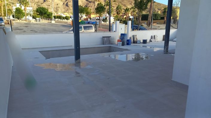 Image No.10-4 Bed Property for sale