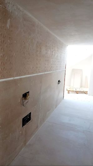 Image No.20-4 Bed Property for sale