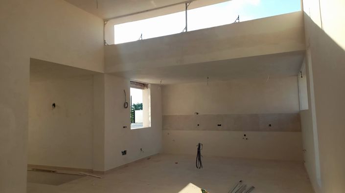 Image No.25-4 Bed Property for sale