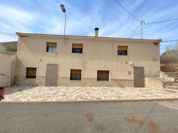Image No.1-Maison de ville de 5 chambres à vendre à Algueña