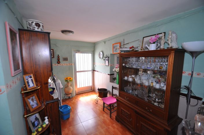 Image No.35-9 Bed Country House for sale