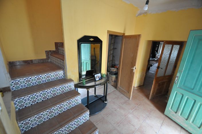 Image No.4-4 Bed Townhouse for sale