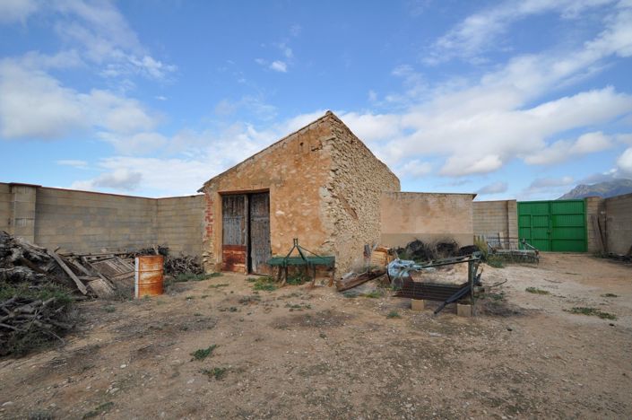 Image No.2-Propriété à vendre