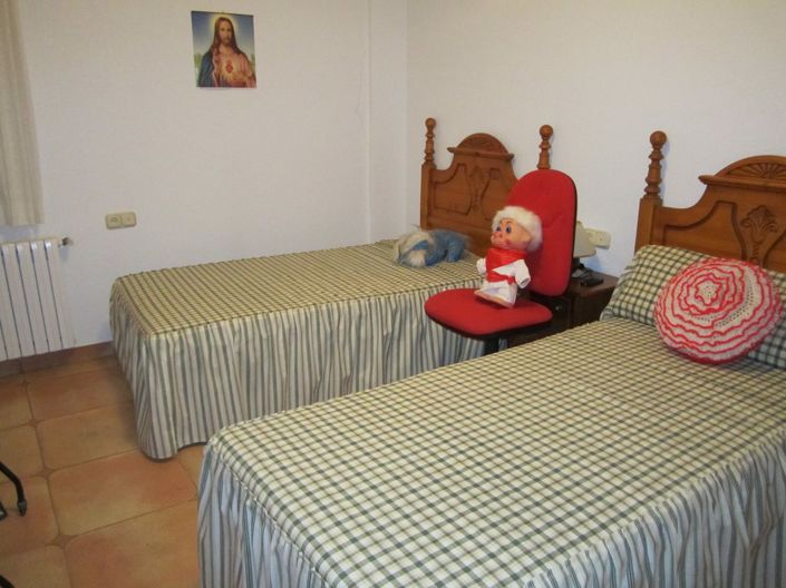 Image No.10-4 Bed Villa for sale