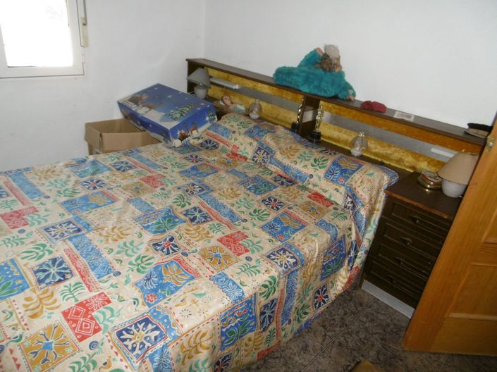 Image No.6-3 Bed House for sale