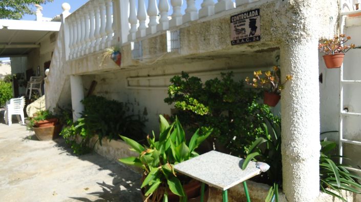 Image No.23-2 Bed Villa for sale