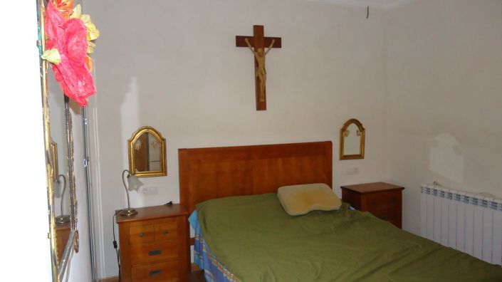 Image No.6-2 Bed Villa for sale