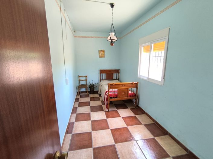 Image No.9-5 Bed Villa for sale