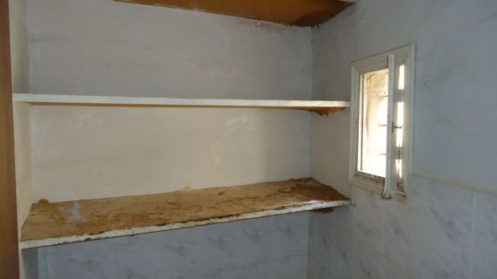 Image No.8-2 Bed Townhouse for sale