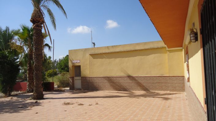 Image No.28-8 Bed Commercial for sale