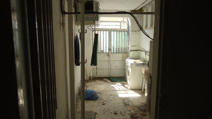 Image No.33-8 Bed Commercial for sale